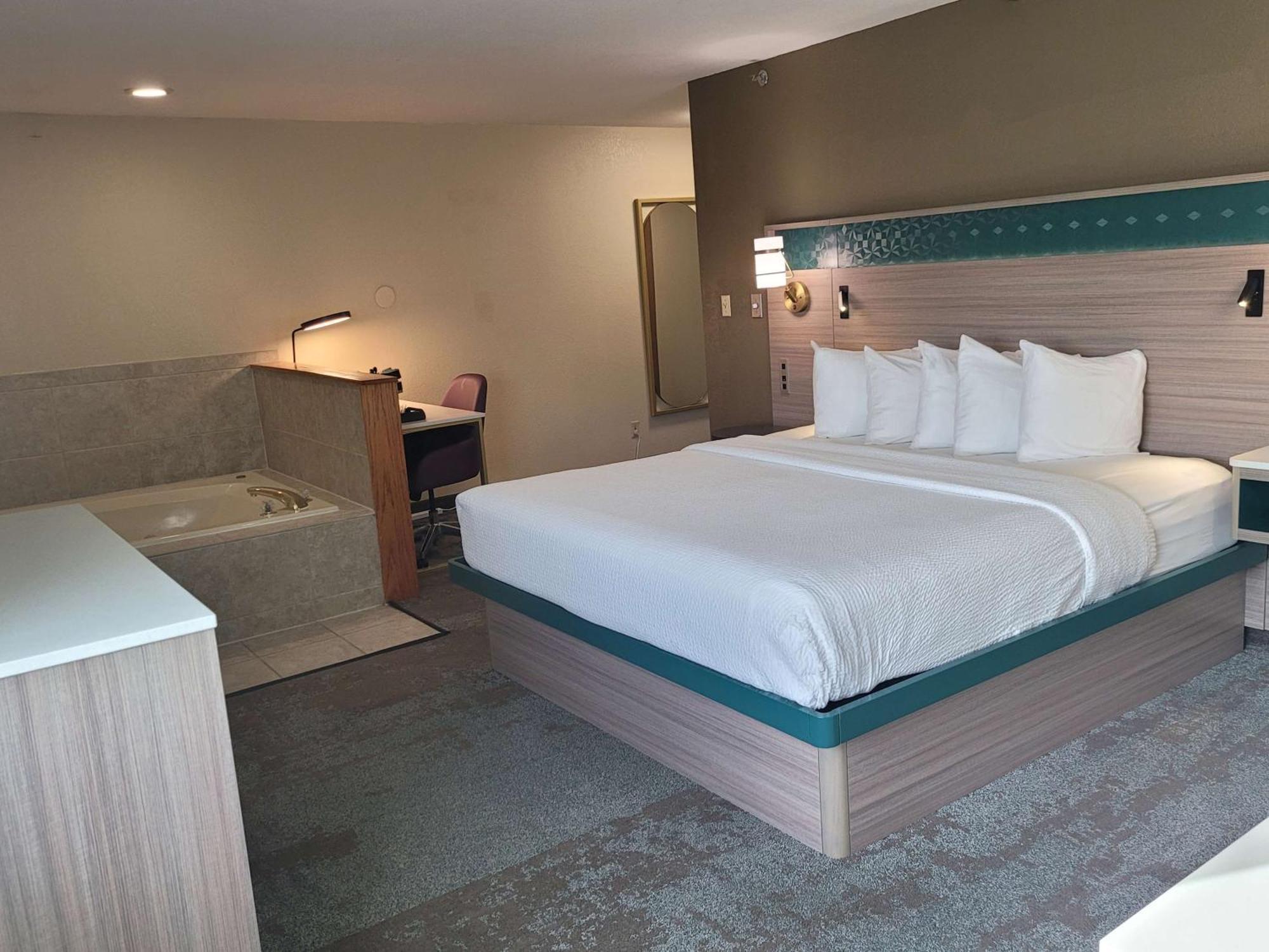 Best Western Plus Altoona Inn Zewnętrze zdjęcie